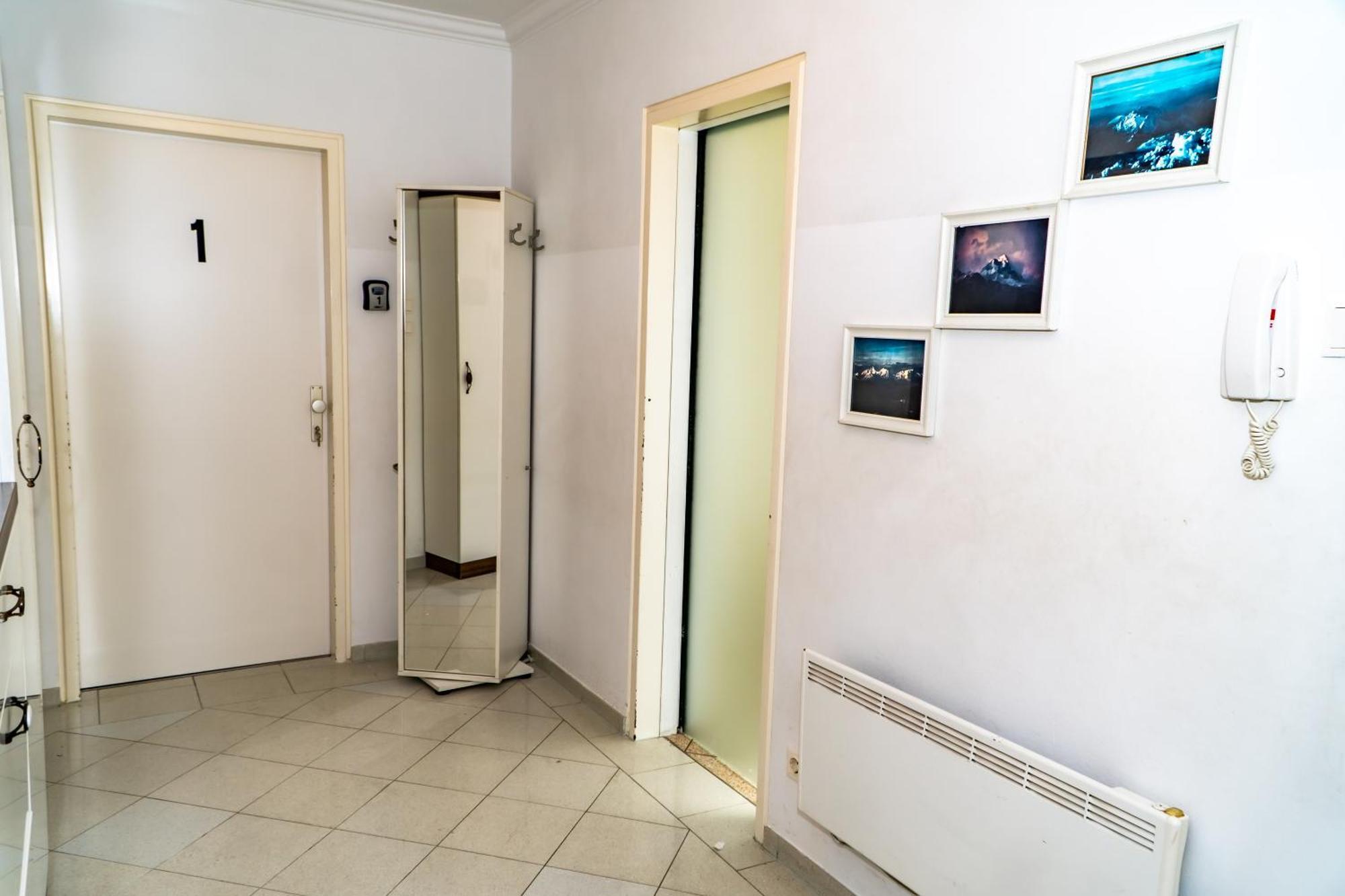 Spacious Rooms 5 Minutes To Wiener Stadthalle 外观 照片